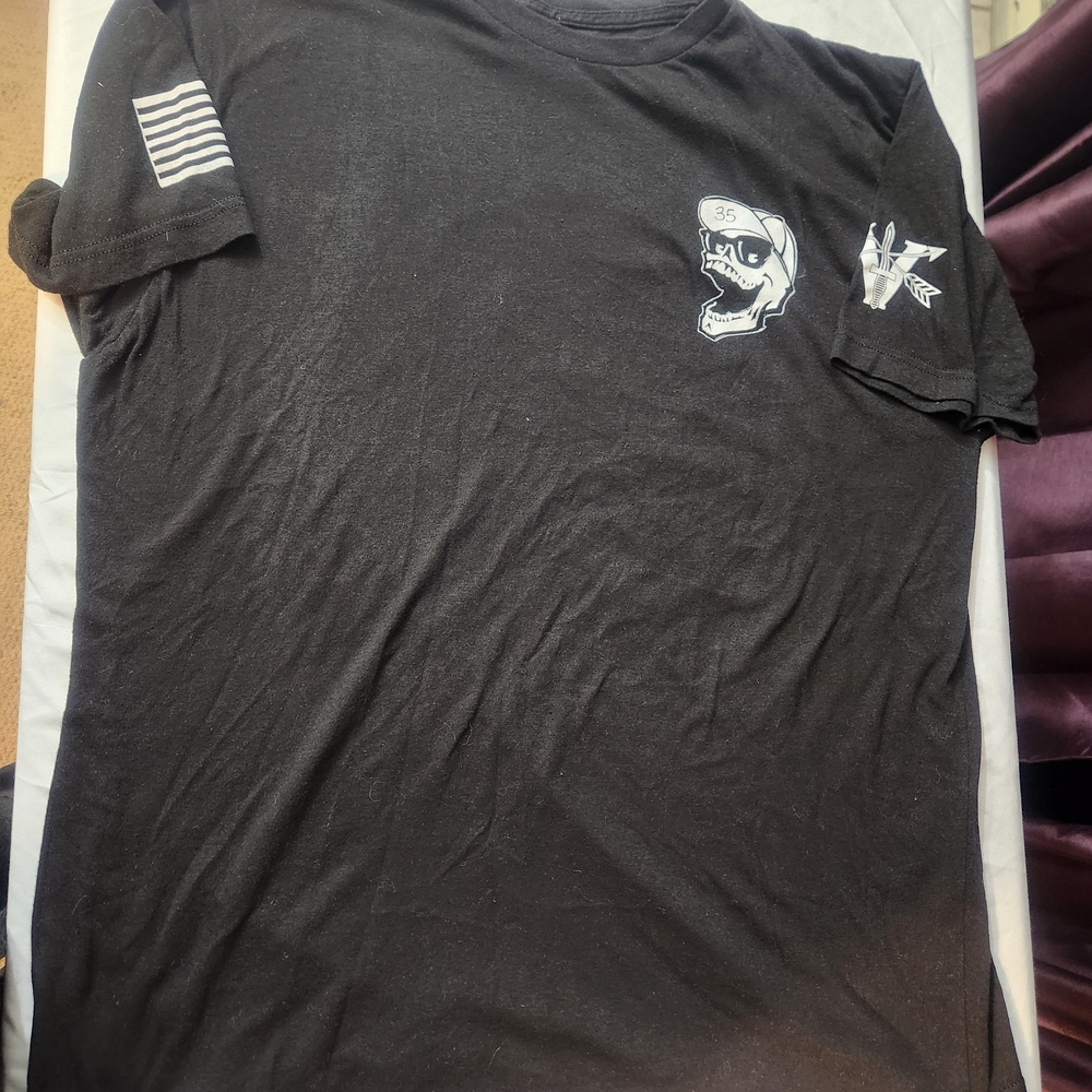 Black Graphic Men's T-Shirt Oda 5355